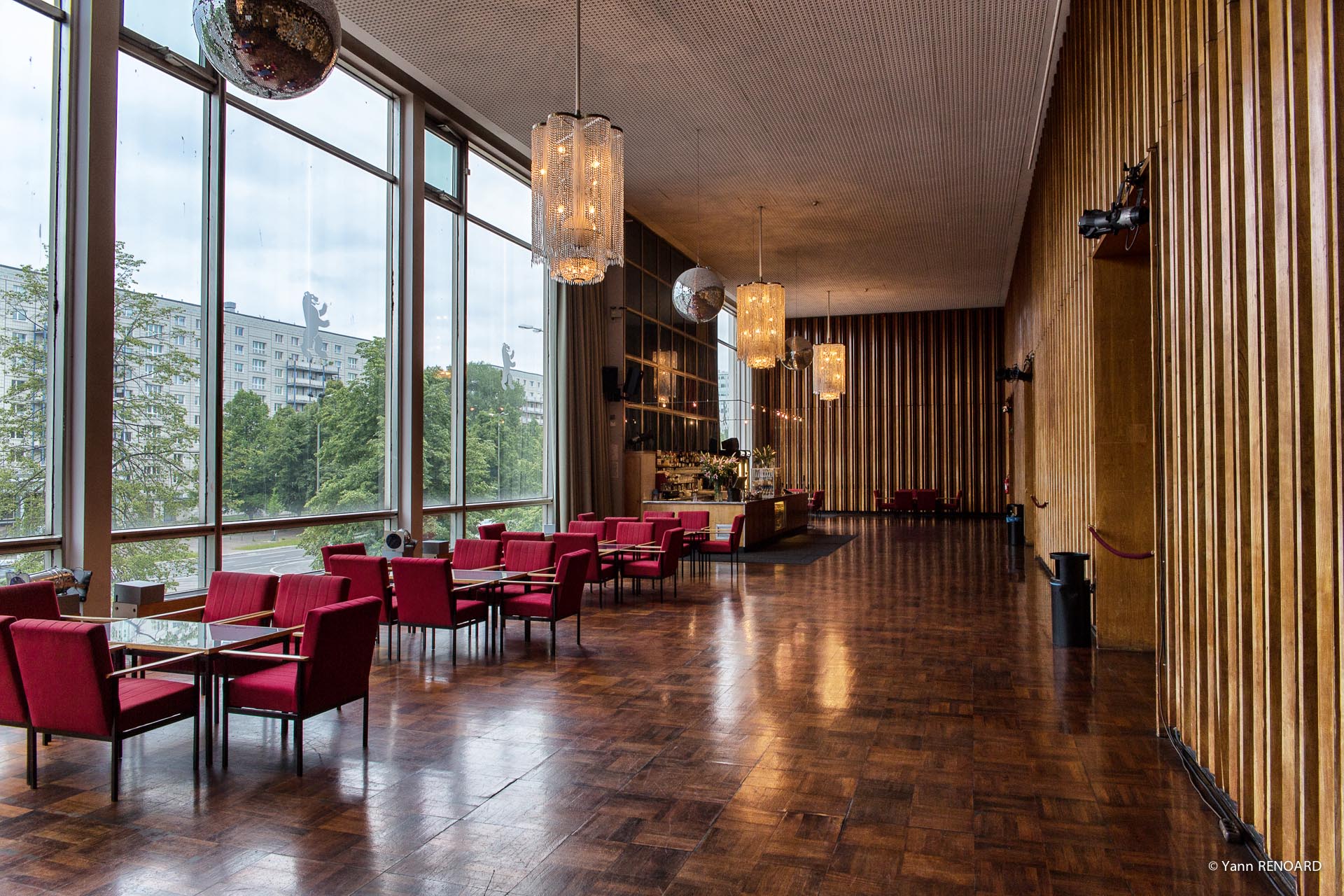 Kino International am Karl-Marx-Allee (Berlin)