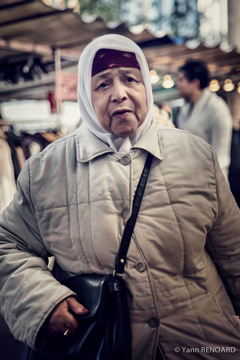 Femme au marché